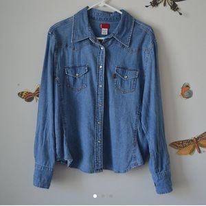 Vintage Levis Denim Button Up Shirt